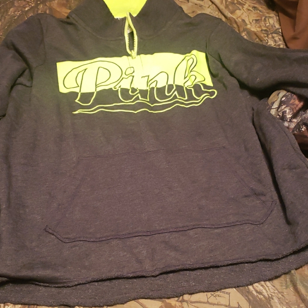 Long sleeve pink shirt